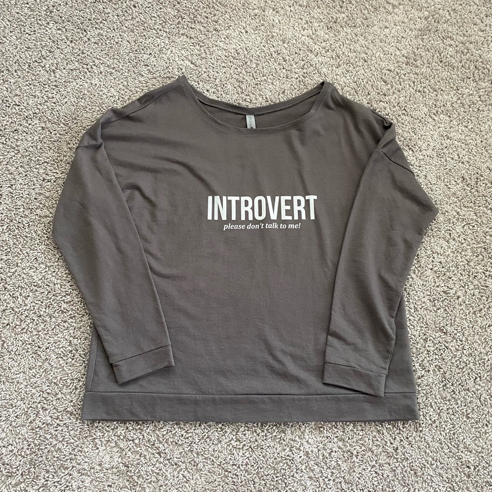 Long sleeve top